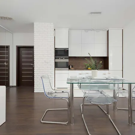 Sluzewiec Bright With Garden&parking By Renters *