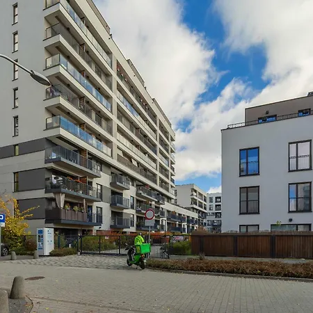 Sluzewiec Bright With Garden&parking By Renters