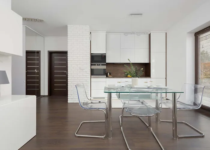 Sluzewiec Bright With Garden&parking By Renters *