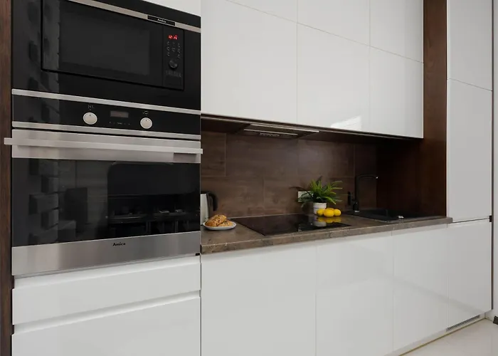 Sluzewiec Bright With Garden&parking By Renters Warszawa